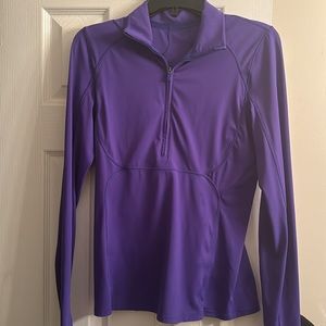 Lululemon purple💜dry fit half zip!